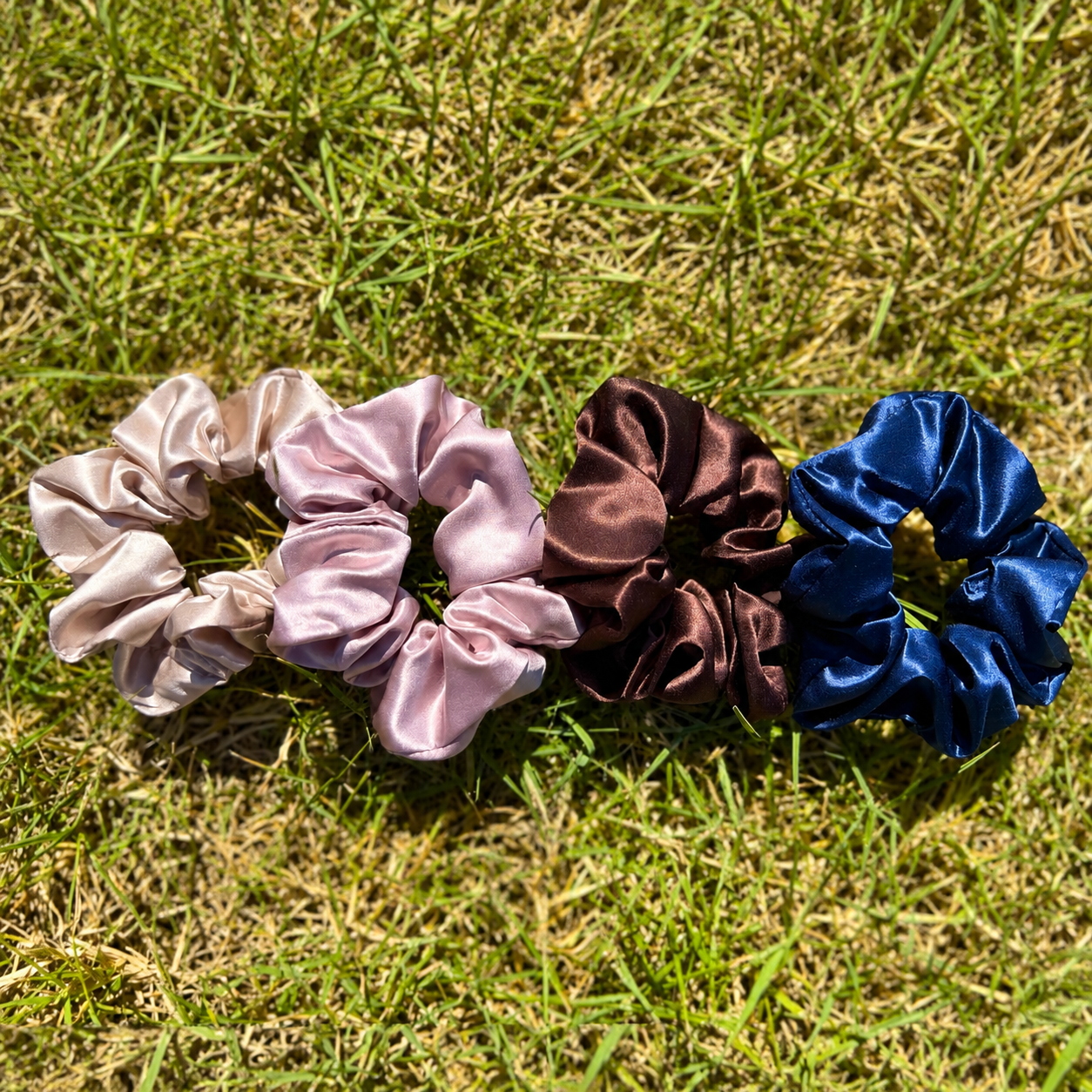 Mulberry Silk Scrunchies - Blush Pink