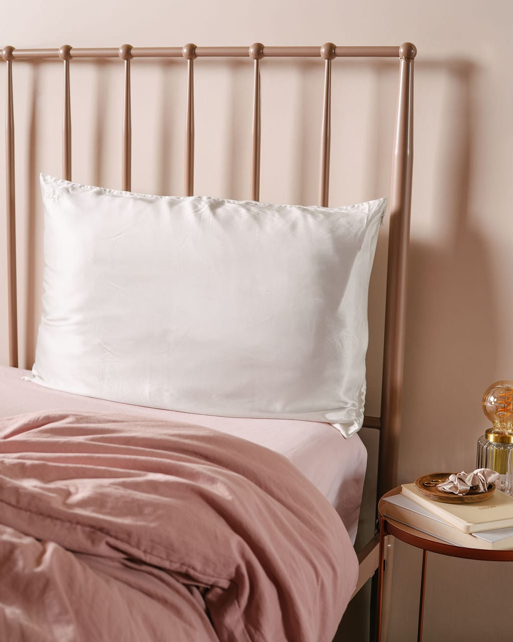 Ivory Pearl Silk Pillowcase